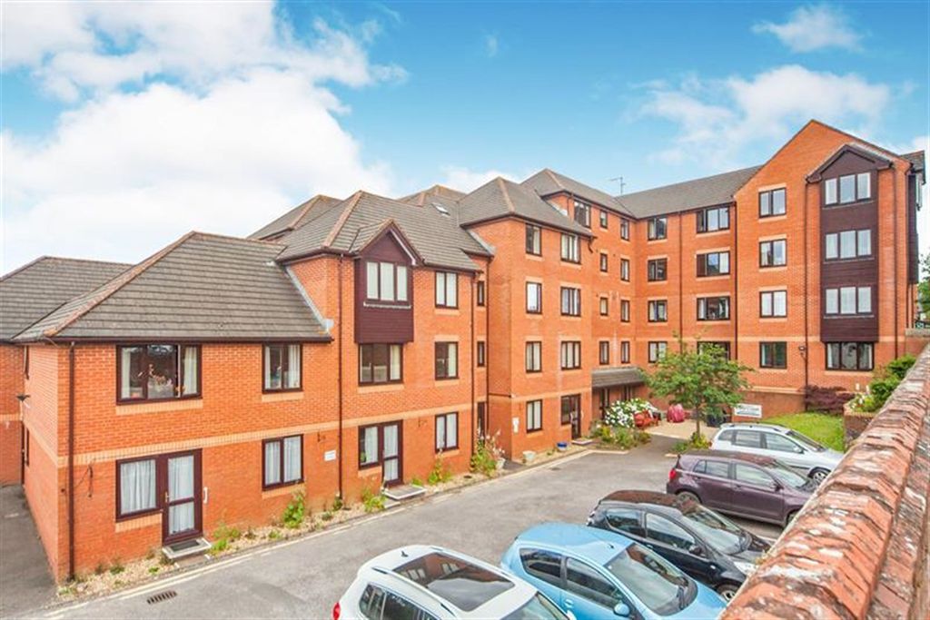 Property photo 1 of 16 (Main)