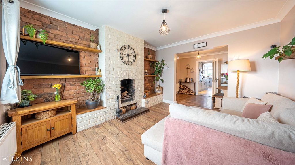 Property photo 2 of 22 Picture No. 10