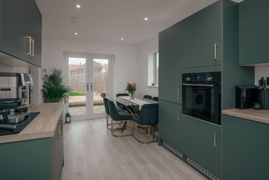 Property photo 3 of 25