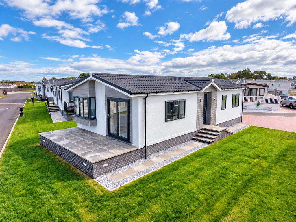 Property photo 1 of 21 Barry Downs Tredegar-1.Jpg