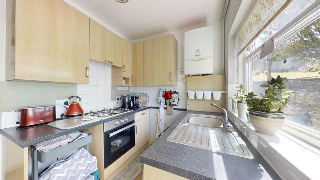 Additional image 8 of 4 bed detached house for saleCastle Road, Portland, Dorset DT5