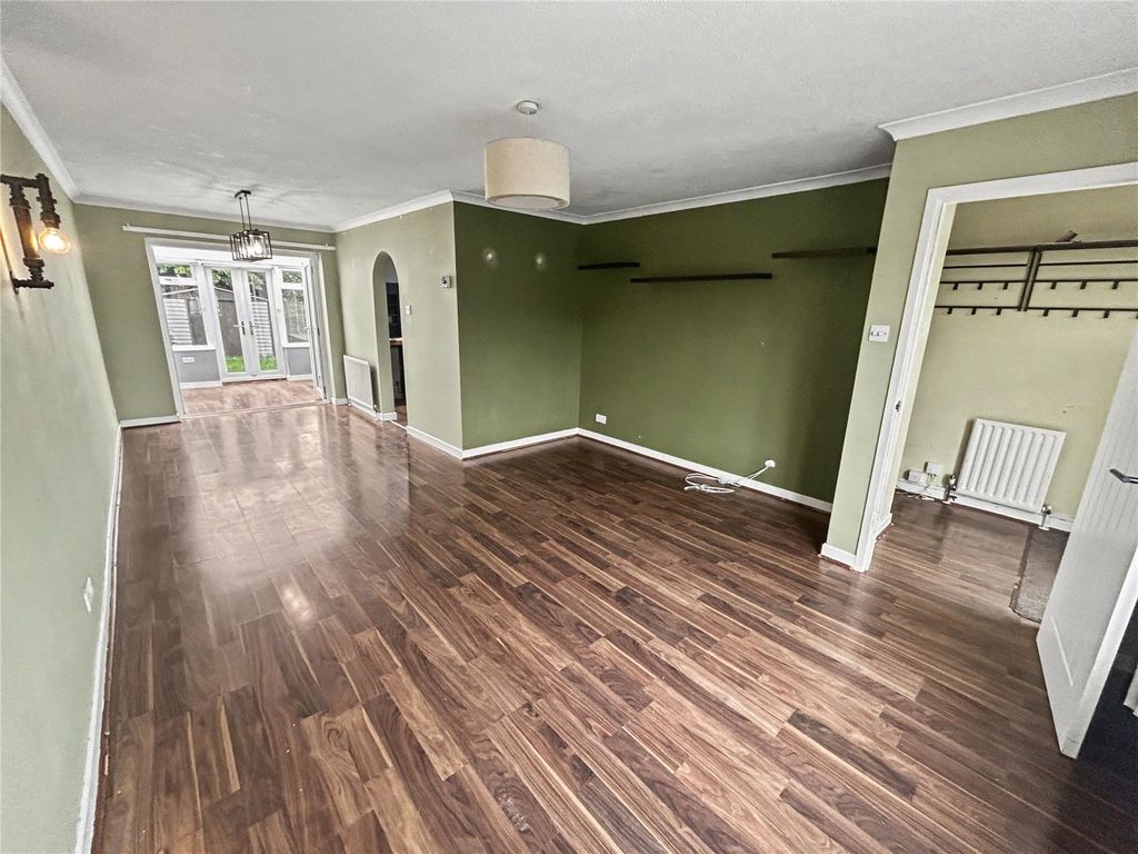 Property photo 2 of 12 Sitting/Dining Room