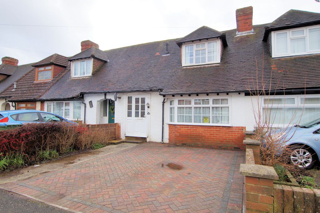 Property photo 1 of 19 Front