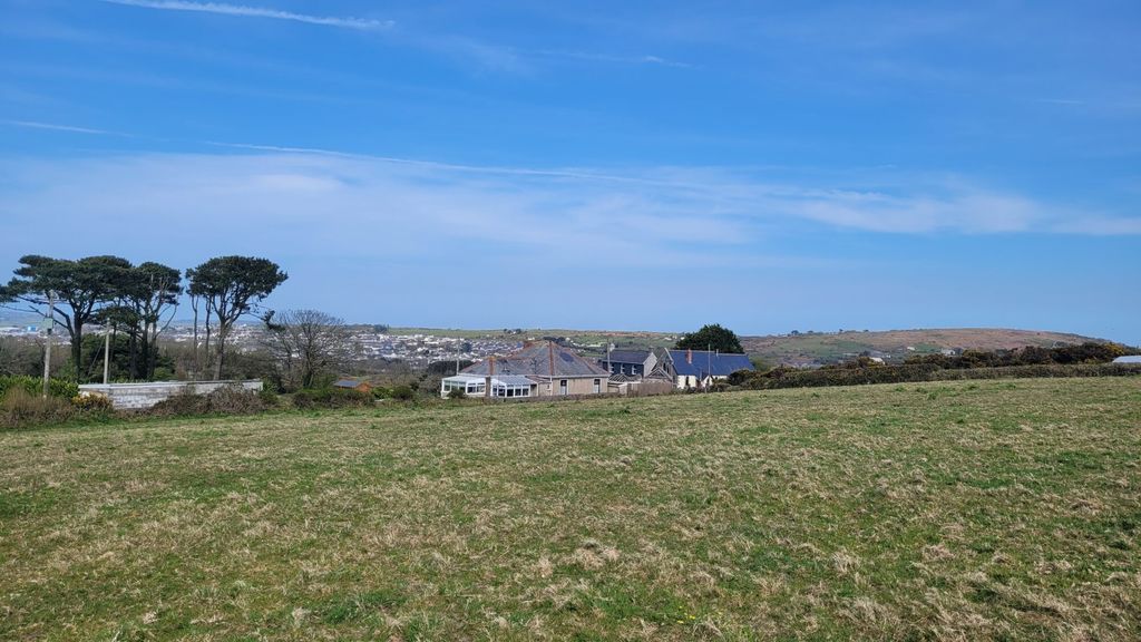 Property photo 3 of 5