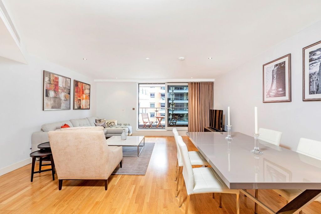 Property photo 1 of 14 Dining Area
