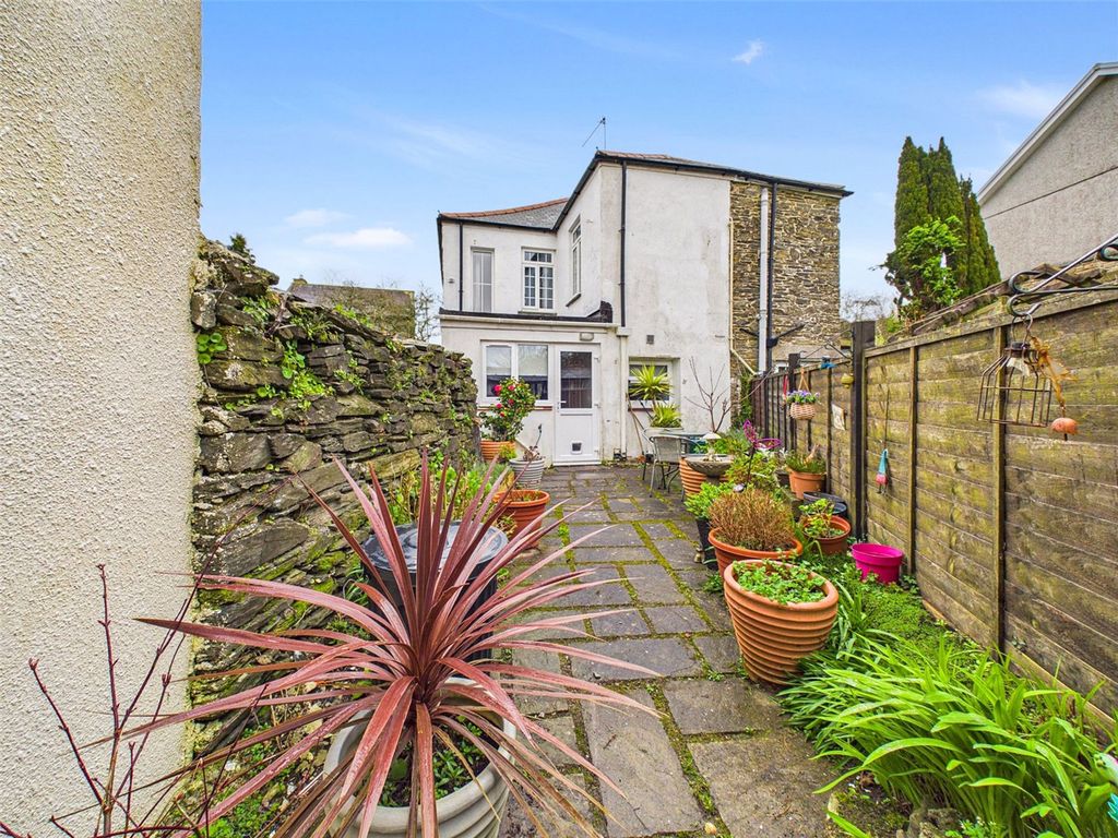 Property photo 2 of 14 Picture No. 03