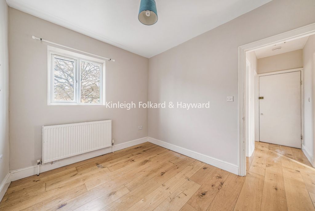 Property photo 3 of 6 Bedroom 1