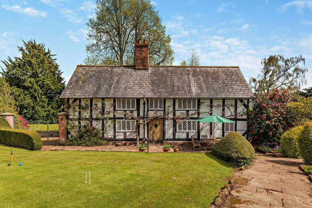 Property photo 2 of 15 Picture No. 19