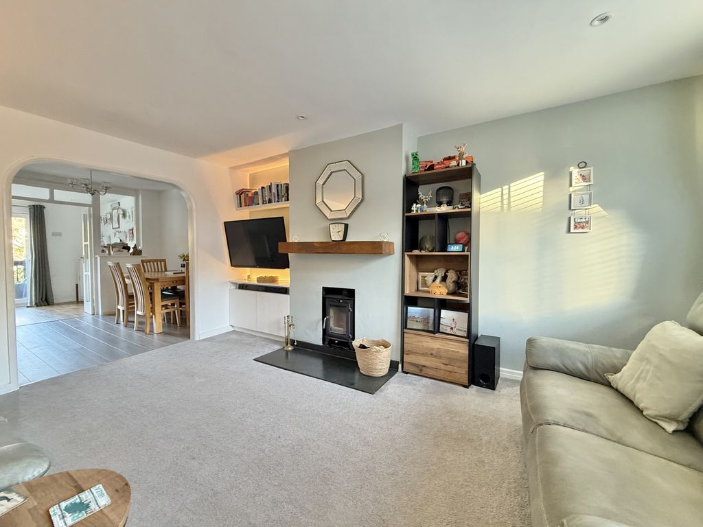 Property photo 3 of 33 Photo 18