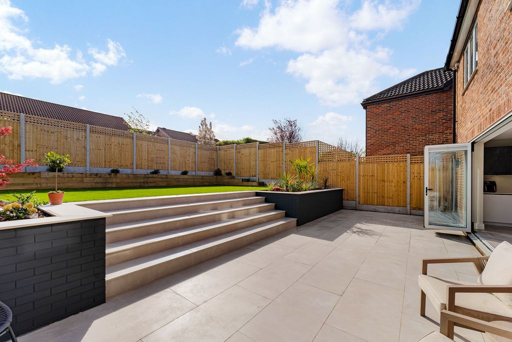 Additional image 31 of 4 bed property for saleBarnside Way, Tytherington, Macclesfield SK10
