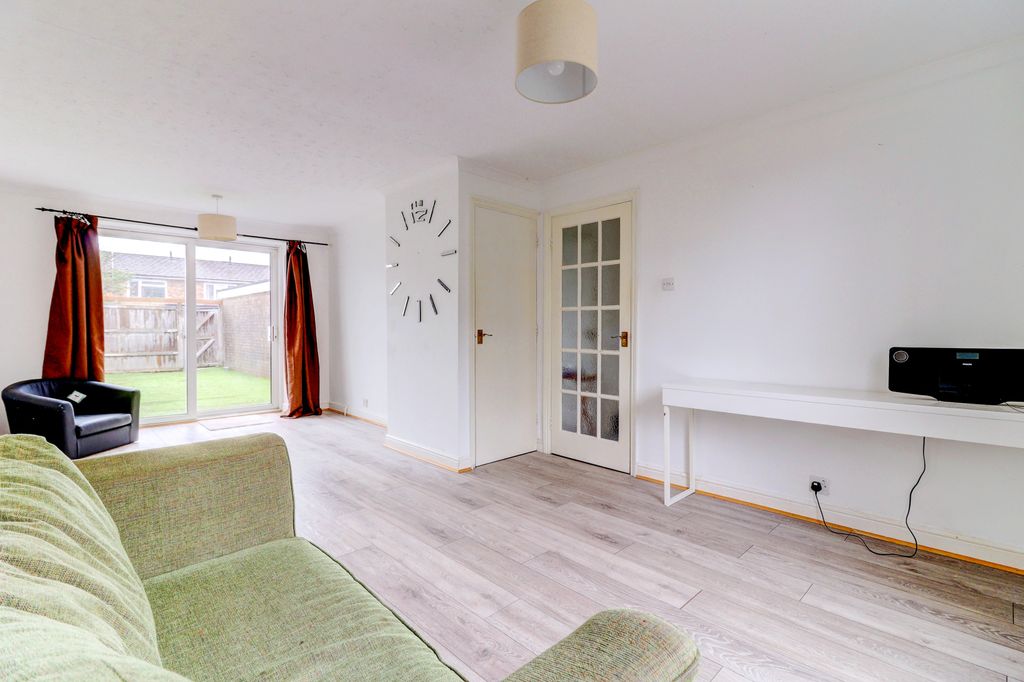 Property photo 2 of 10 Picture No. 09