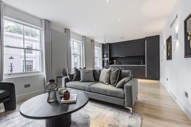Property photo 1 of 10 Reception Room/Kitch