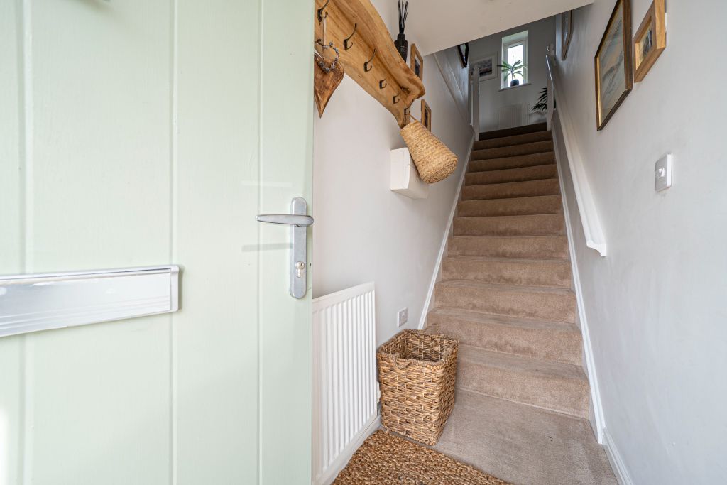 Property photo 3 of 23