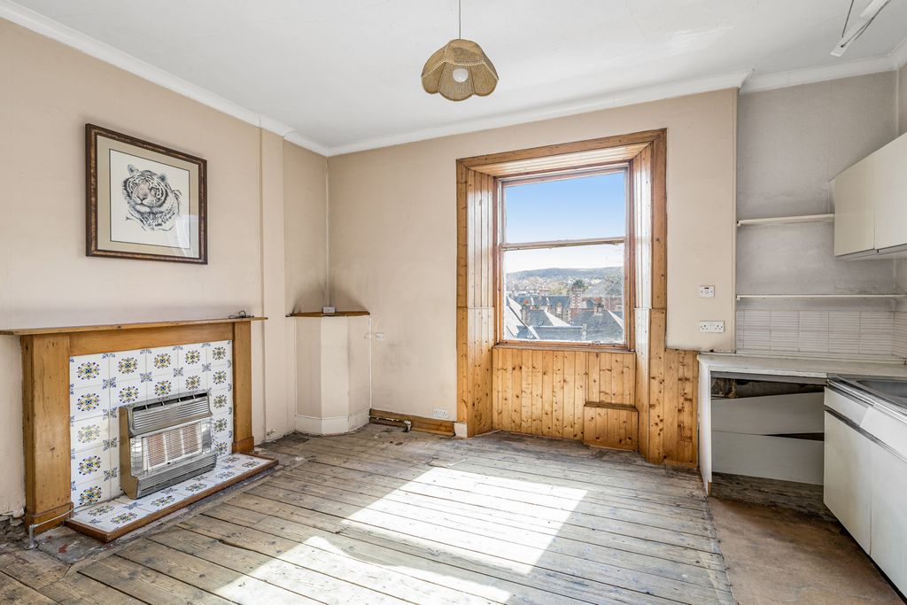 Property photo 2 of 14 Property Image 2