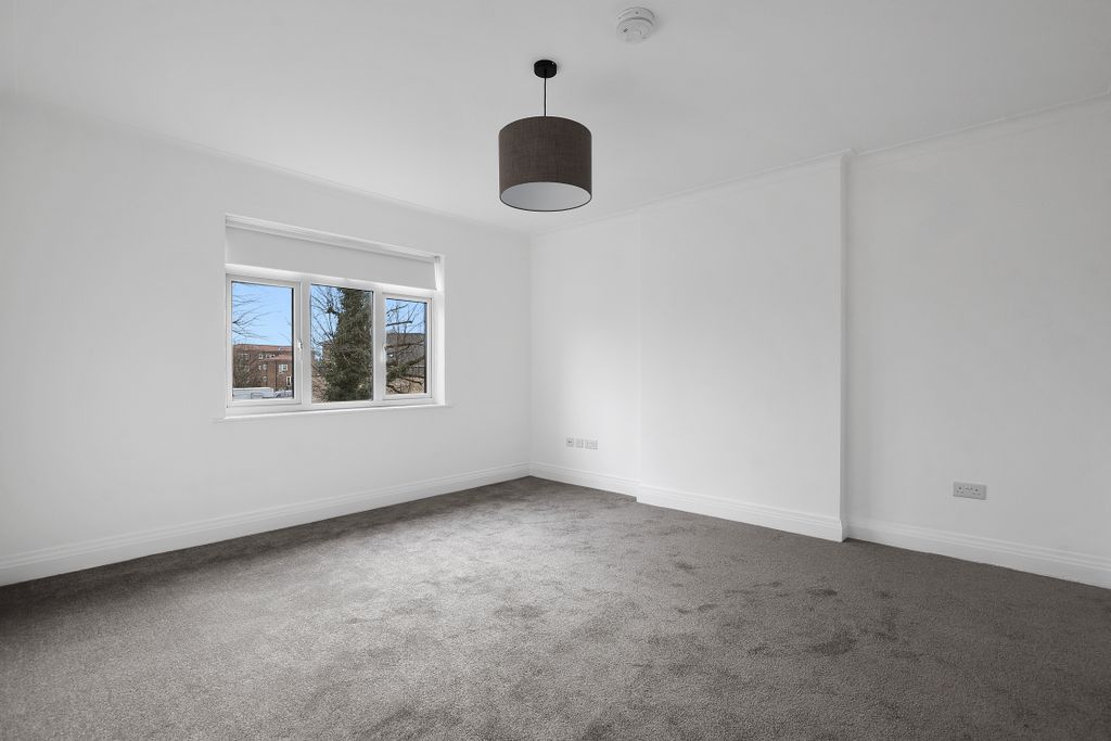 Property photo 2 of 8 2.Jpg