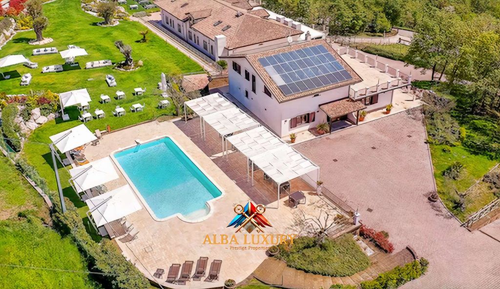 Property photo 1 of 42