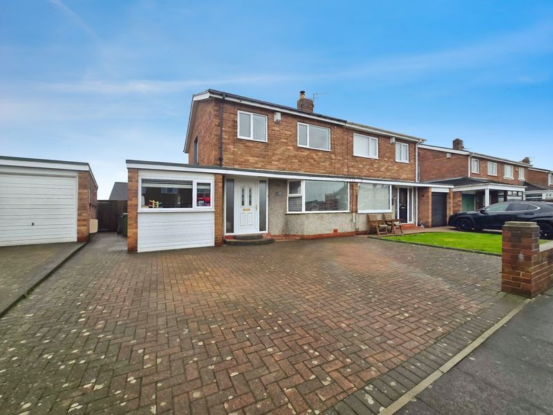 Property photo 1 of 12 Photo 7