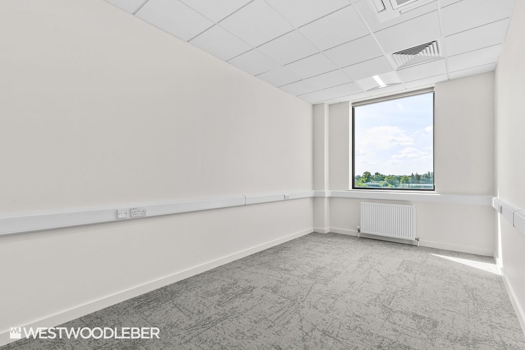 Property photo 3 of 3 Unit 202 (2)