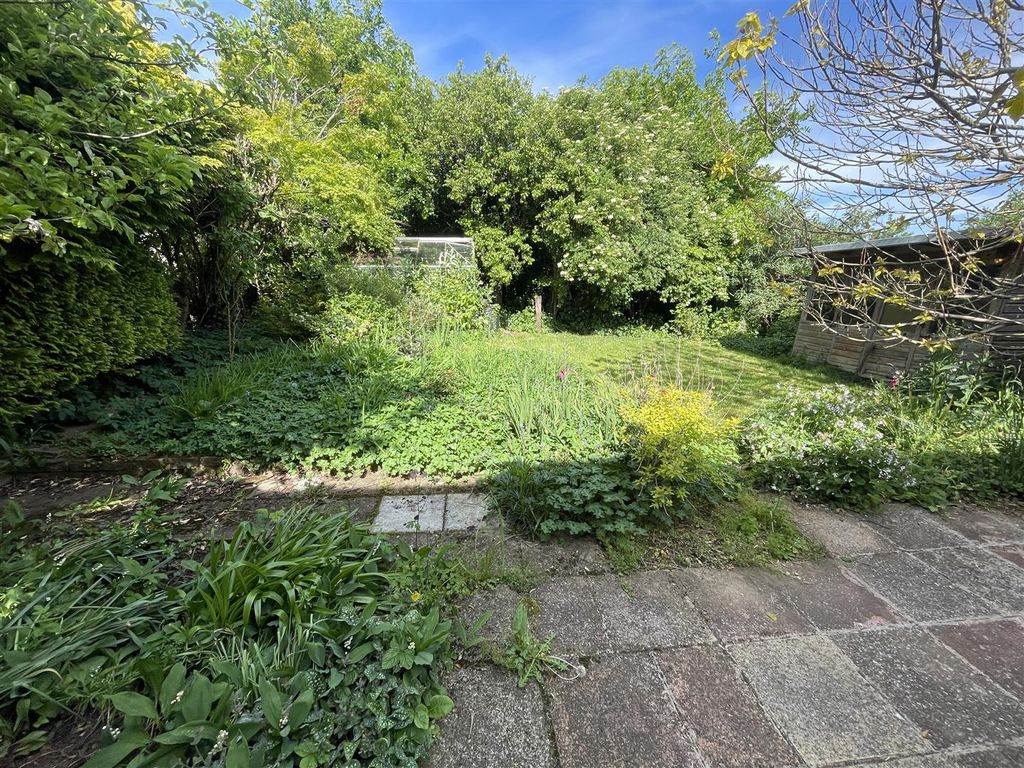 Property photo 3 of 13