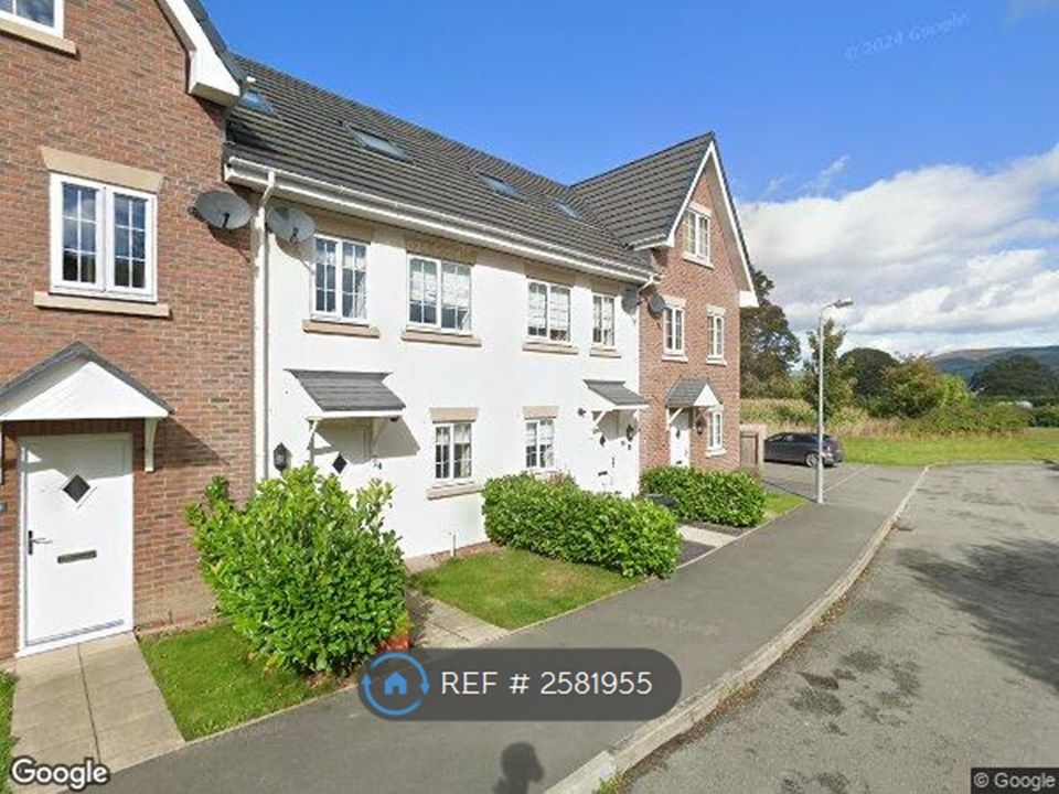 Property photo 1 of 1