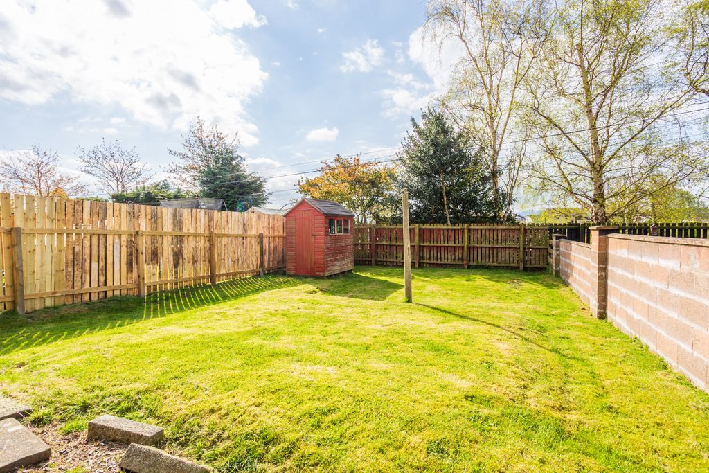 Property photo 2 of 24 Rear Garden