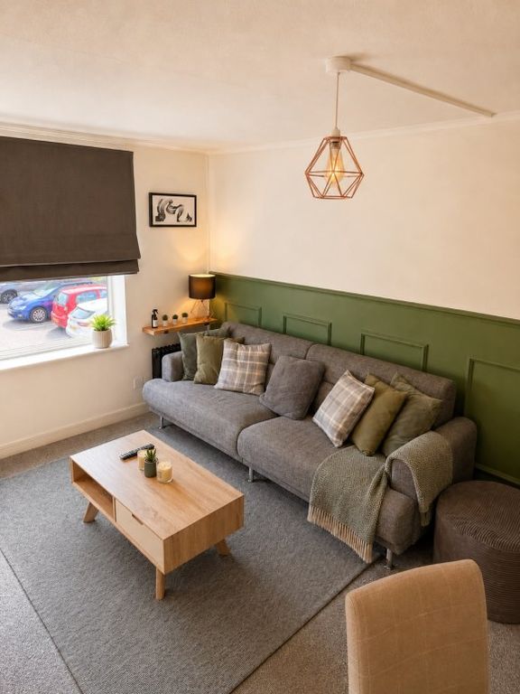 Property photo 1 of 17 9784298.Png