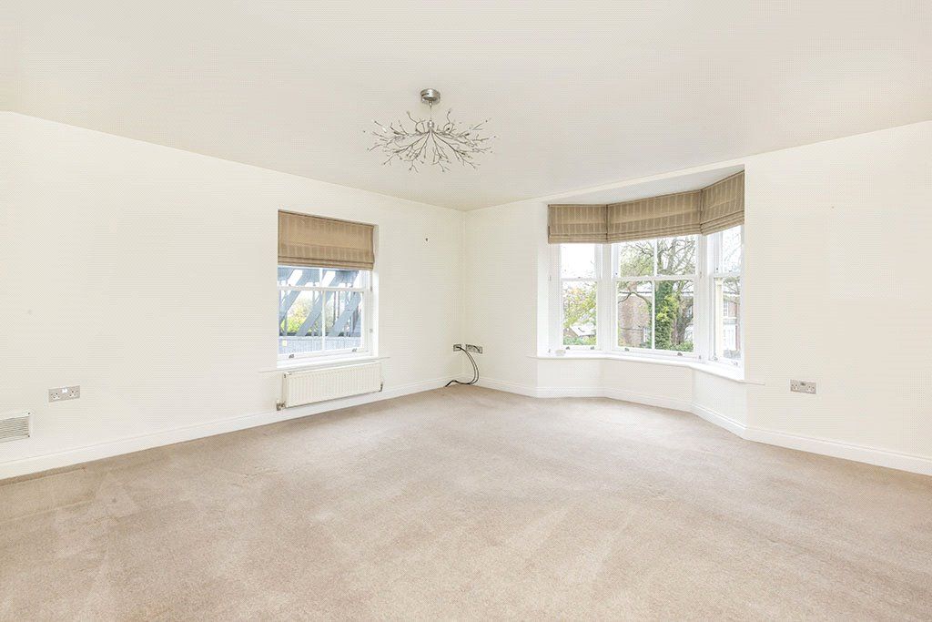 Property photo 3 of 8 Picture No. 10