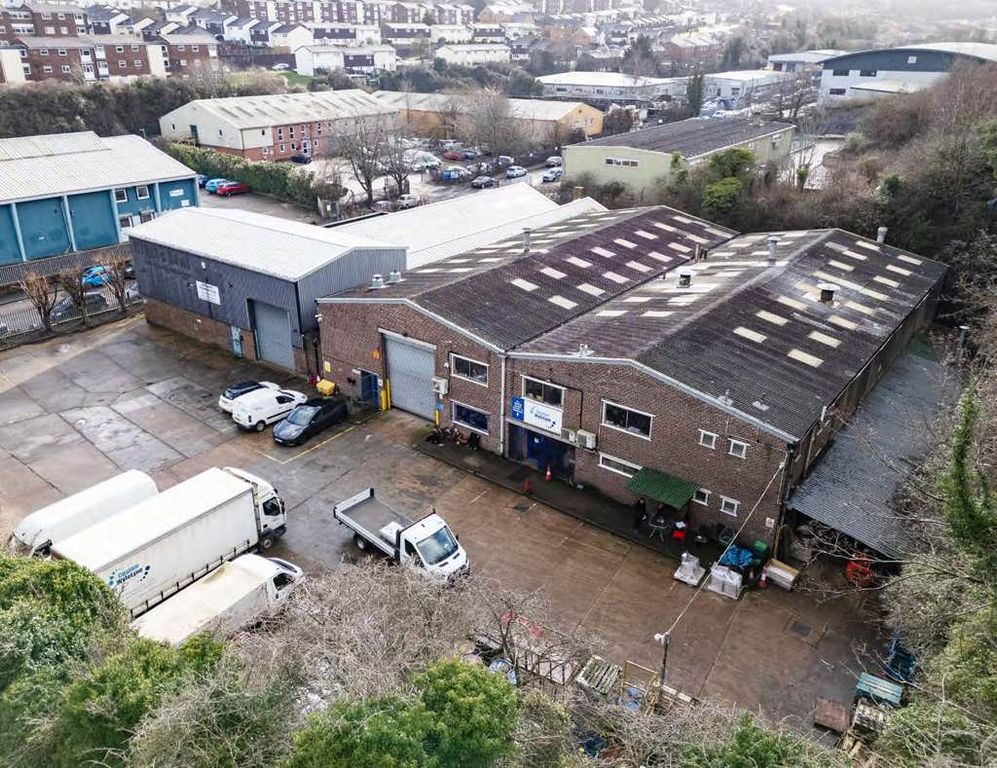 Property photo 2 of 7 Photo 2