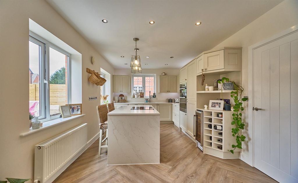Property photo 3 of 32 Open Plan Kitchen/Diner