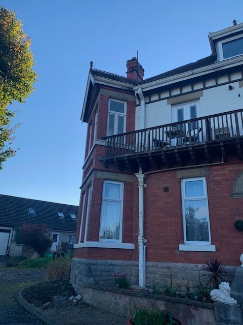 Property photo 2 of 20