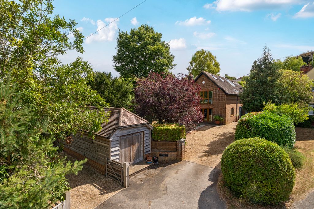 Property photo 1 of 16