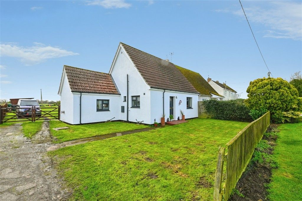 Property photo 1 of 5