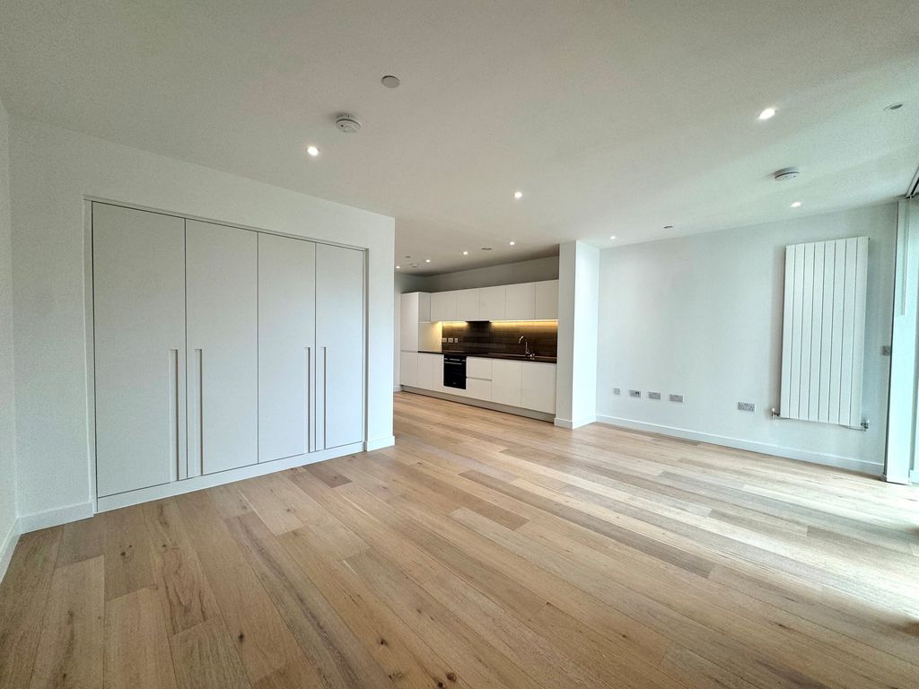 Property photo 2 of 11 Photo 5