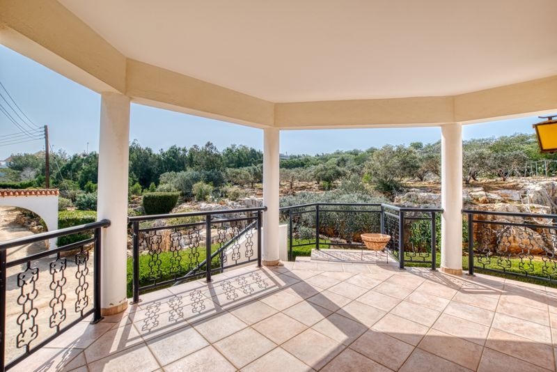Property photo 3 of 41 Ground Floor Balcony