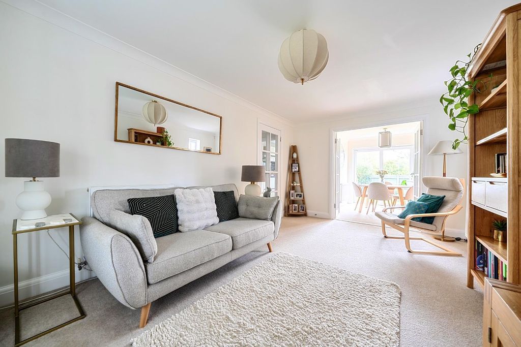 Property photo 3 of 24 1454450-15-69Fb5d74c4B54.Jpg