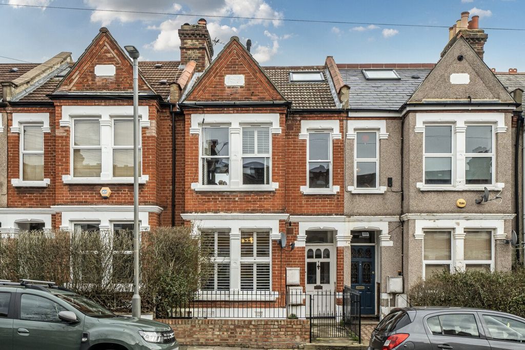 Property photo 2 of 10 Picture No. 24