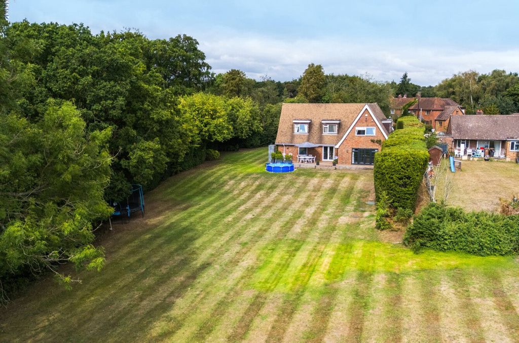 Property photo 2 of 25 Picture No. 03