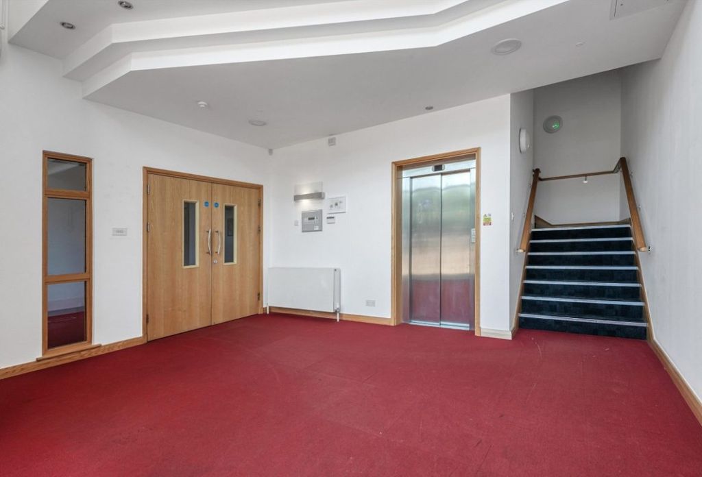 Property photo 3 of 12