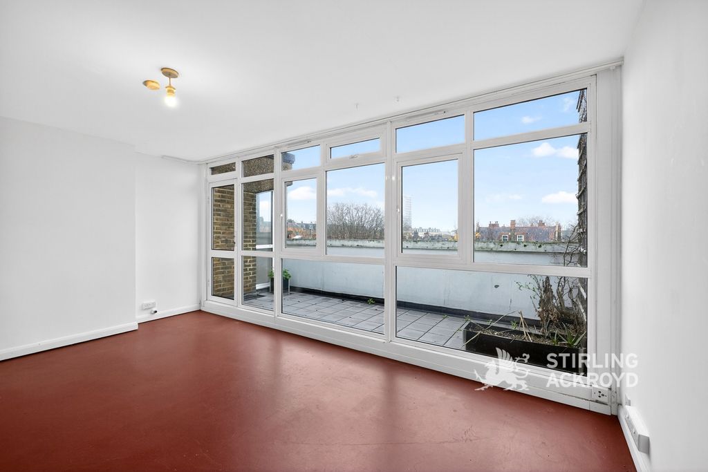 Property photo 2 of 22 Reception Room