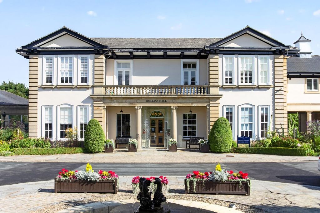 Property photo 1 of 18 16Tetleycourt-30.Jpg