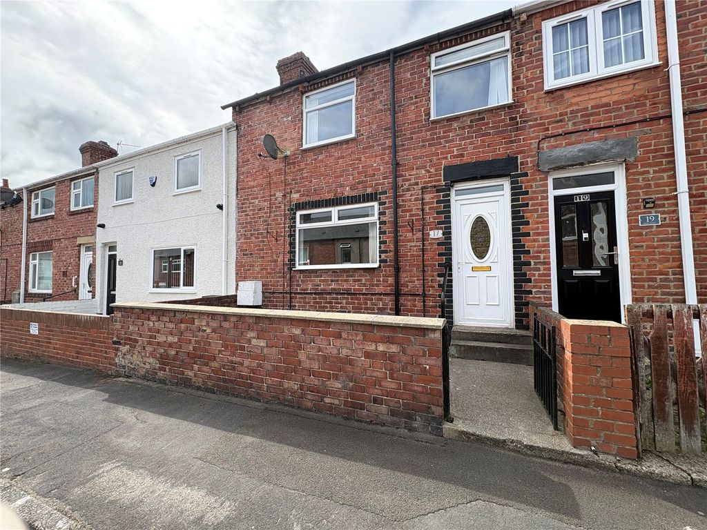 Property photo 1 of 12 Picture No. 30