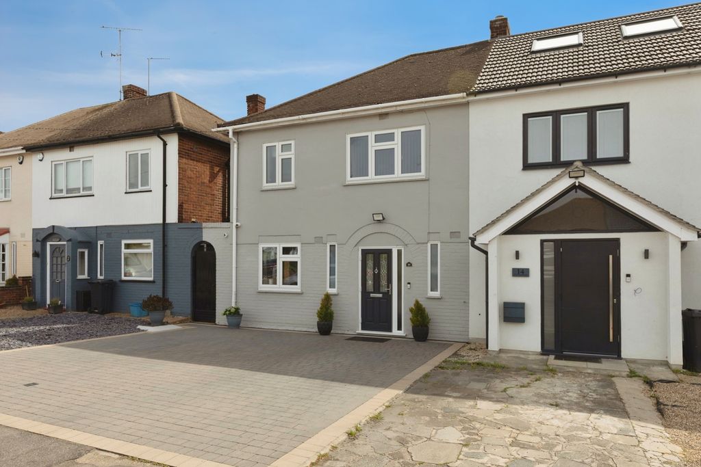 Property photo 1 of 26 Pbox-Img.Jpg