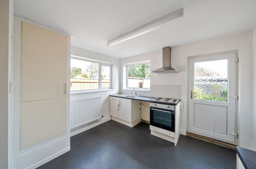 Property photo 3 of 10 1277446 (5)
