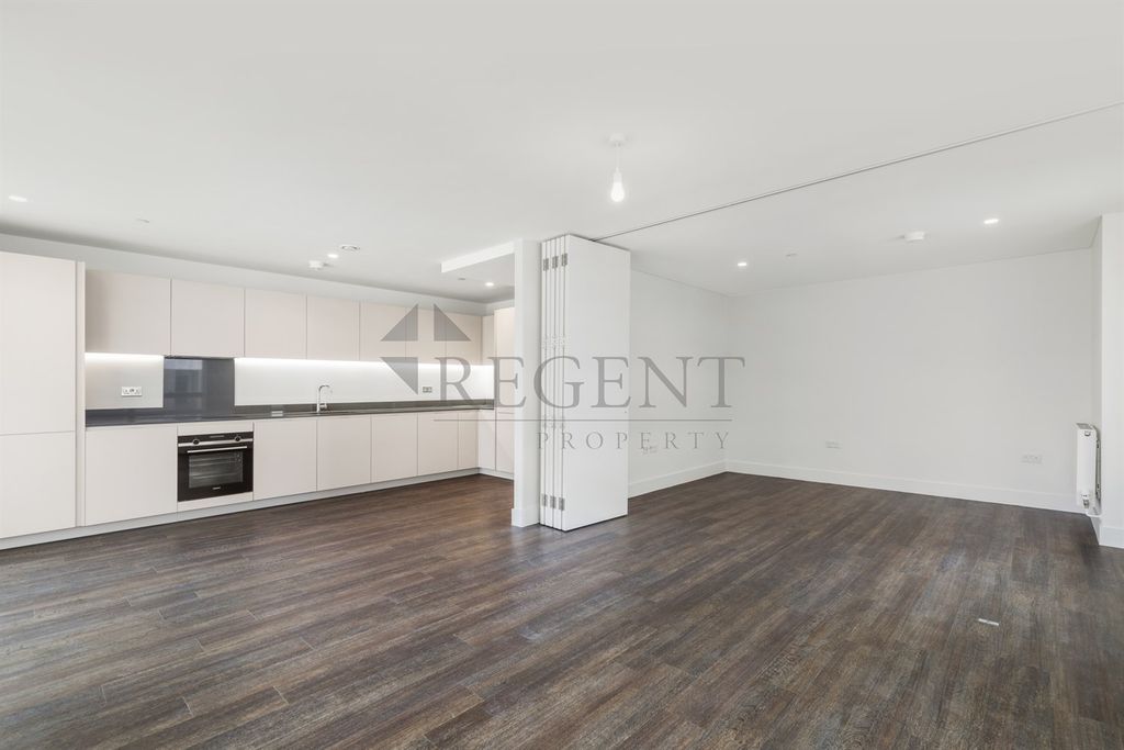 Property photo 1 of 12 Open Plan