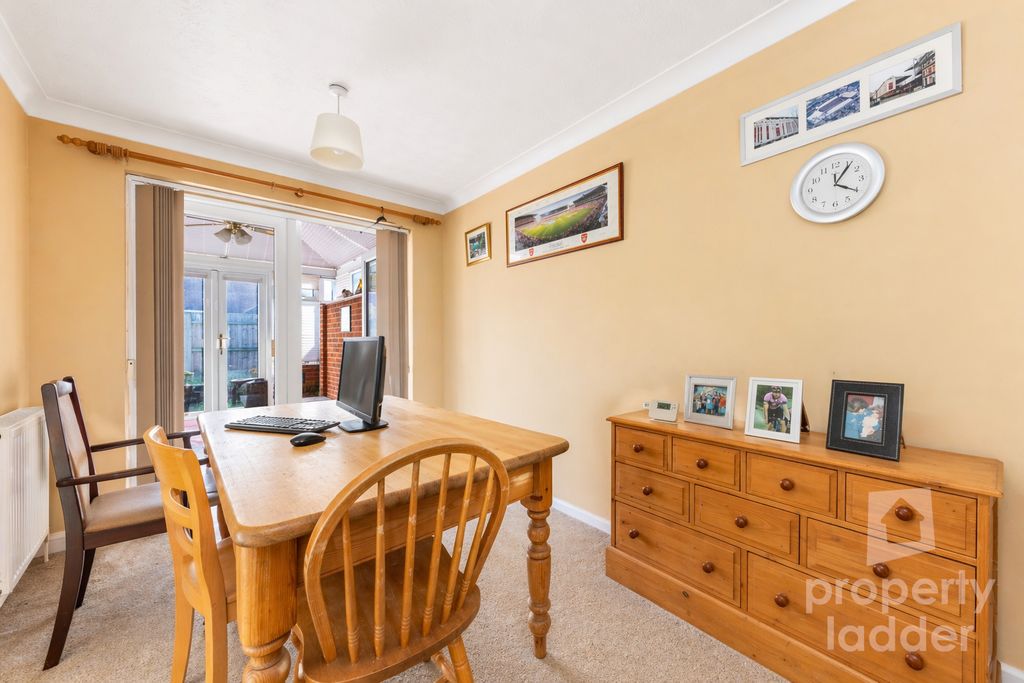 Property photo 2 of 13 Pl-6 2