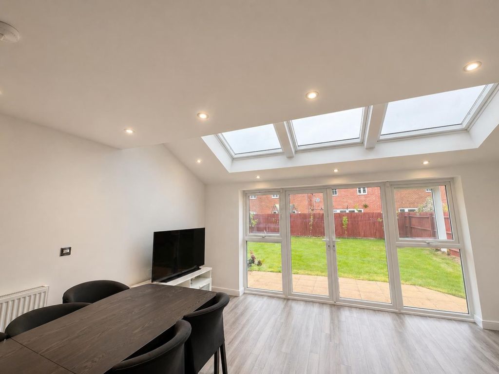 Property photo 2 of 9 Chatgpt Image Apr 29, 2026, 10_24_24 Am.Png