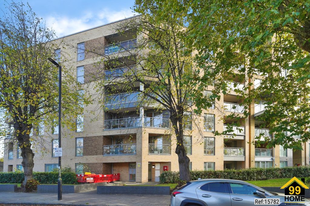 Property photo 2 of 20 Photo 1