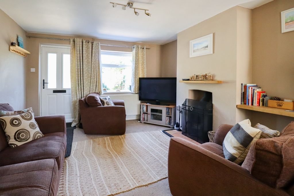 Property photo 3 of 19 3176184