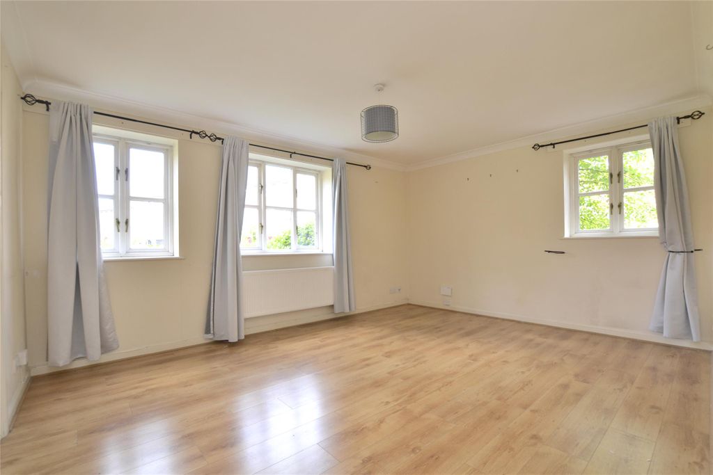 Property photo 2 of 6 \\172.24.32.4\Enterp