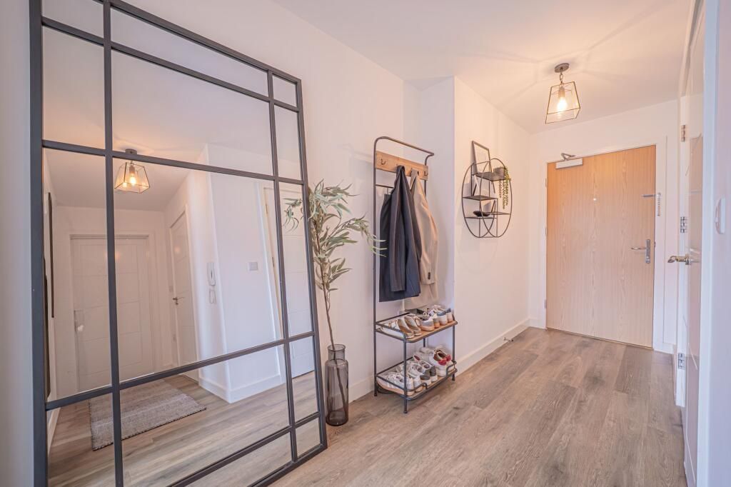 Property photo 1 of 3